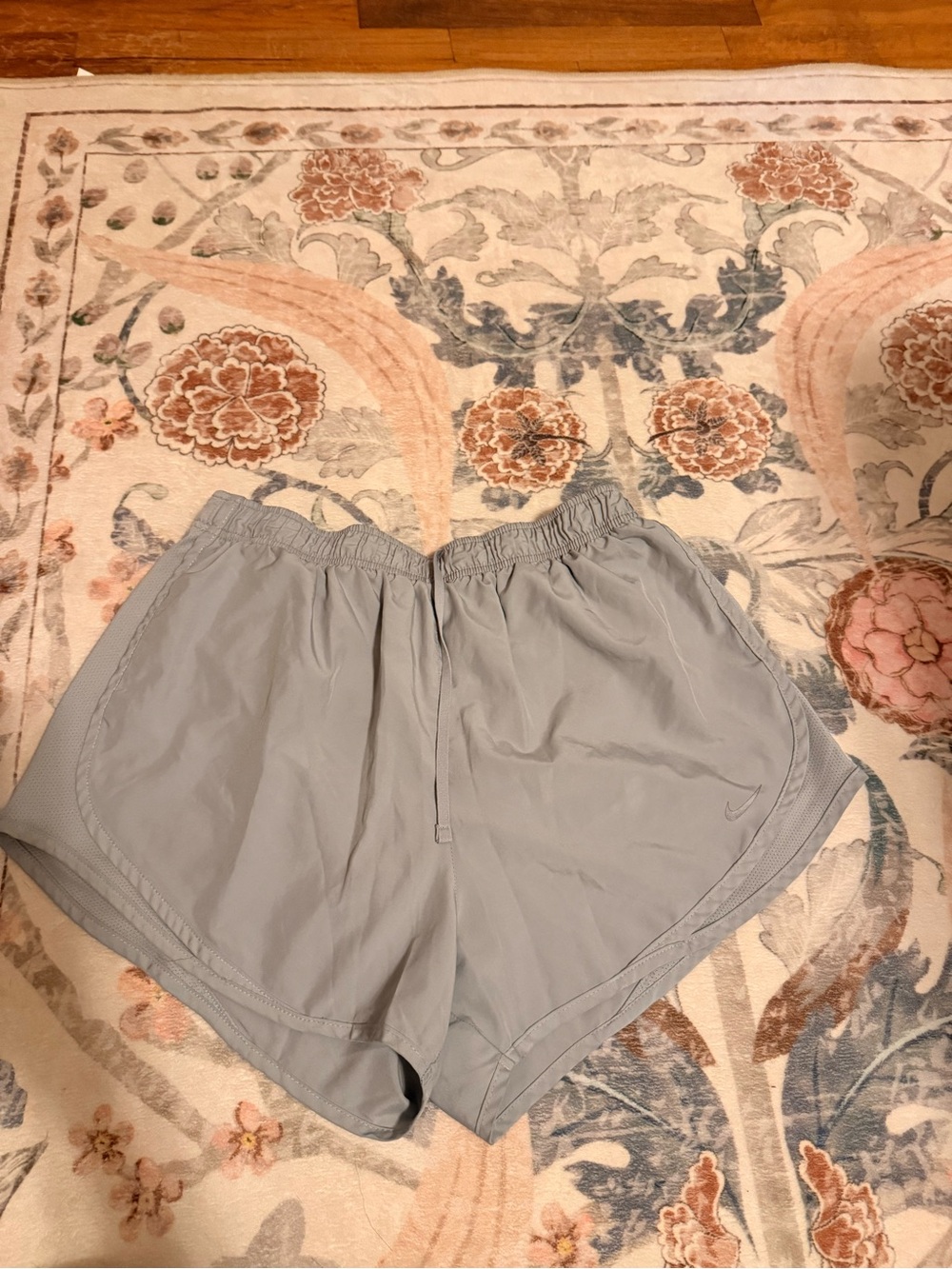Nike Women's Light Gray Athletic Running Shorts